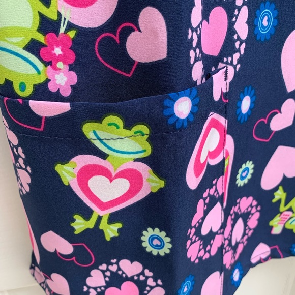 Scrubfinity PerformX Women’s Scrub Top - Picture 4 of 5